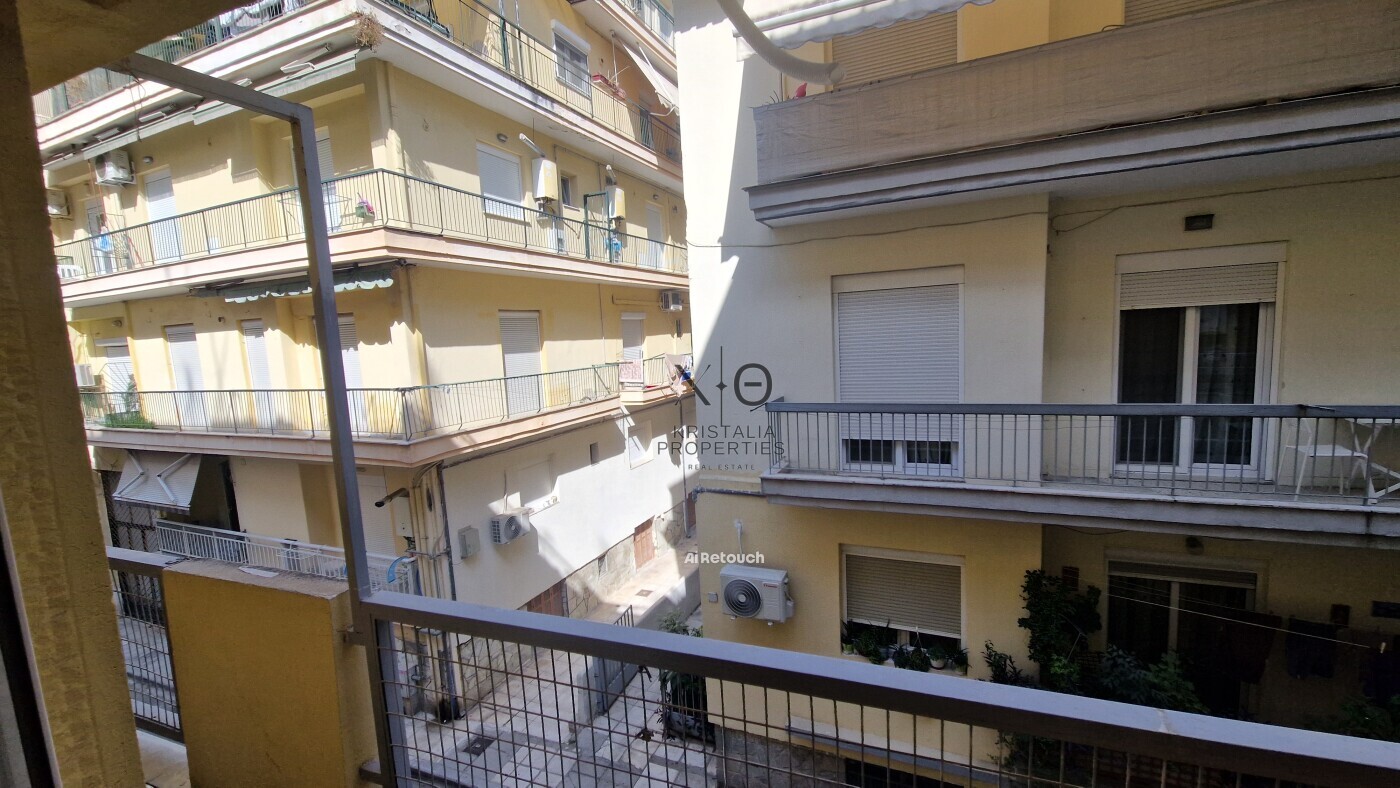 (προς πώληση) Κατοικία Γκαρσονιέρα || Θεσσαλονίκη - Κέντρο / Φάληρο - Ιπποκράτειο - 28.0τ.μ., 0 Δ/Υ,112.000€