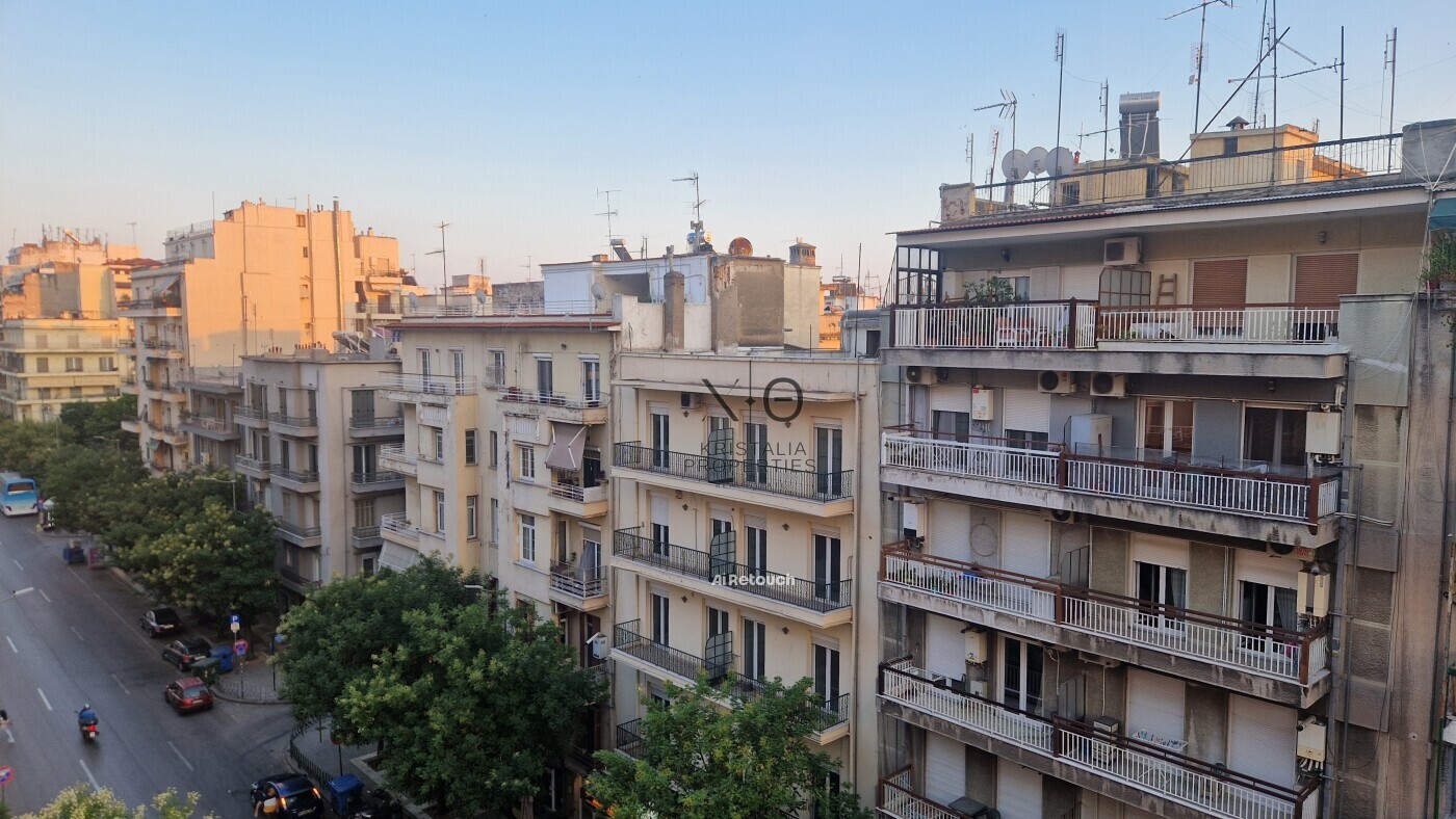 (προς πώληση) Κατοικία Γκαρσονιέρα || Θεσσαλονίκη - Κέντρο / Κέντρο Θεσσαλονίκης - 25.0τ.μ., 1 Δ/Υ,122.000€